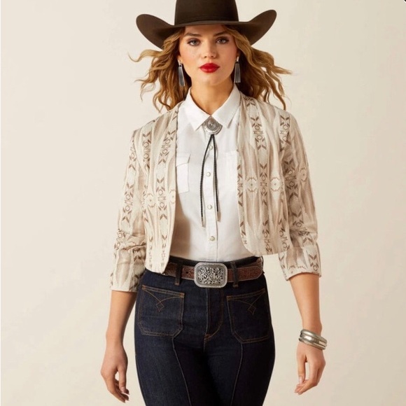 Ariat Cream and Brown  southwest Patterned  blazer cropped Jacket - Picture 1 of 3